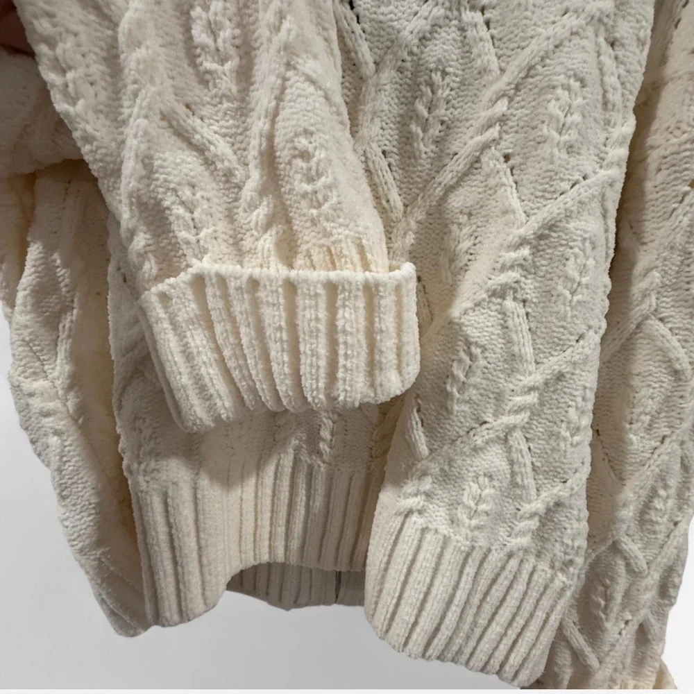 Pink Rose Cream Knit Sweater - Picture 4 of 4